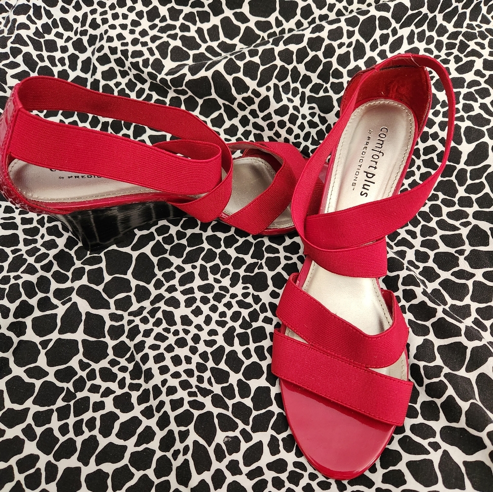Women's shoes